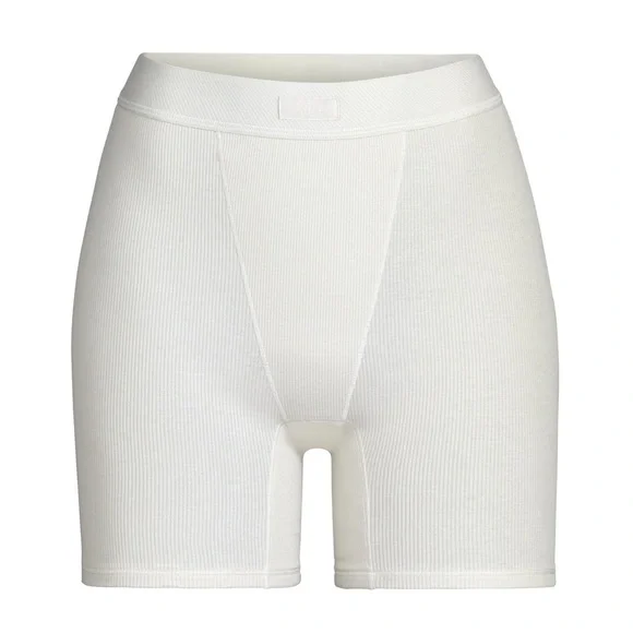 SKIMS COTTON RIB BOXER | COLOR: BONE | NEW/NWT!! 🤎🤎 - Picture 2 of 12